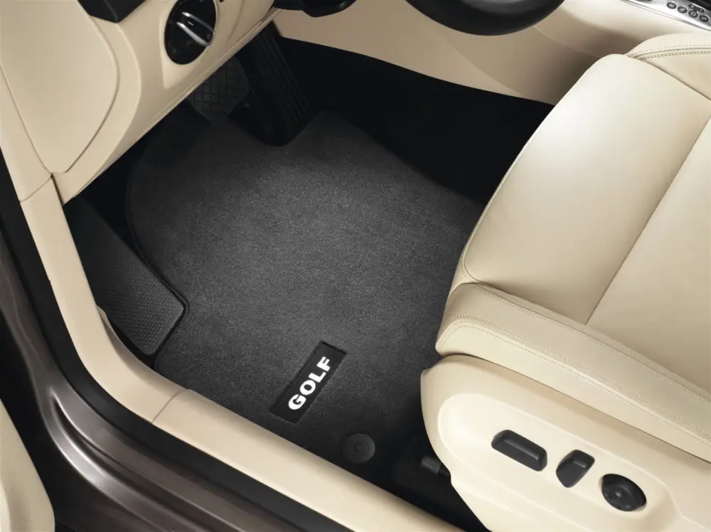VW Golf 5 6 PLUS Fussmatten PREMIUM Velours, vorn + hinten, Original, schwarz Jetzt Bestellen
