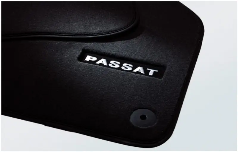 Neue Ware Fußmatten Velours Passat B6 (3C) / CC Original Premium 4-teilig schwarz