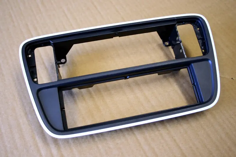 Neu Im Sortiment VW up! Radioblende Mittelkonsole weiß Original Volkswagen Tuning